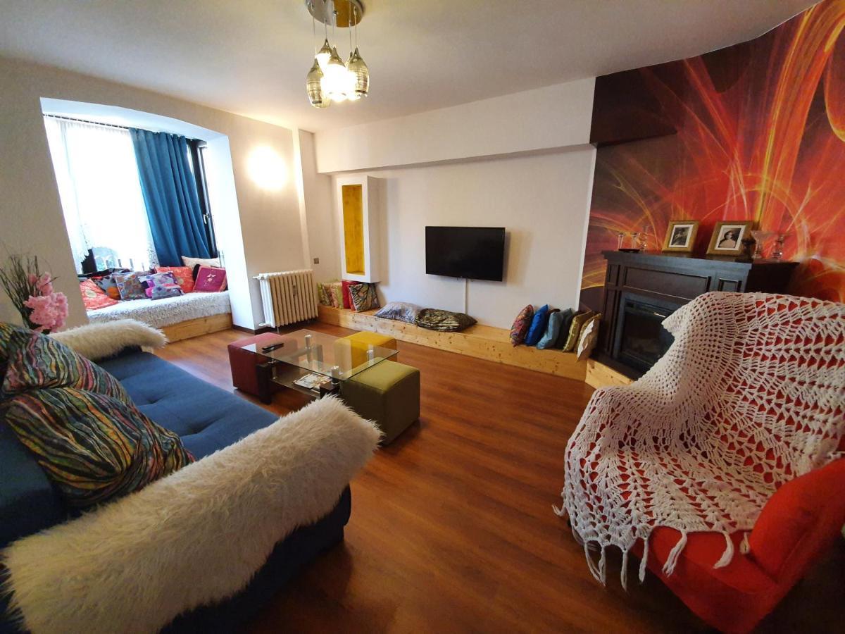 Bucharest Pedestrian Old Town 3 Bedrooms By Orchid Garden エクステリア 写真