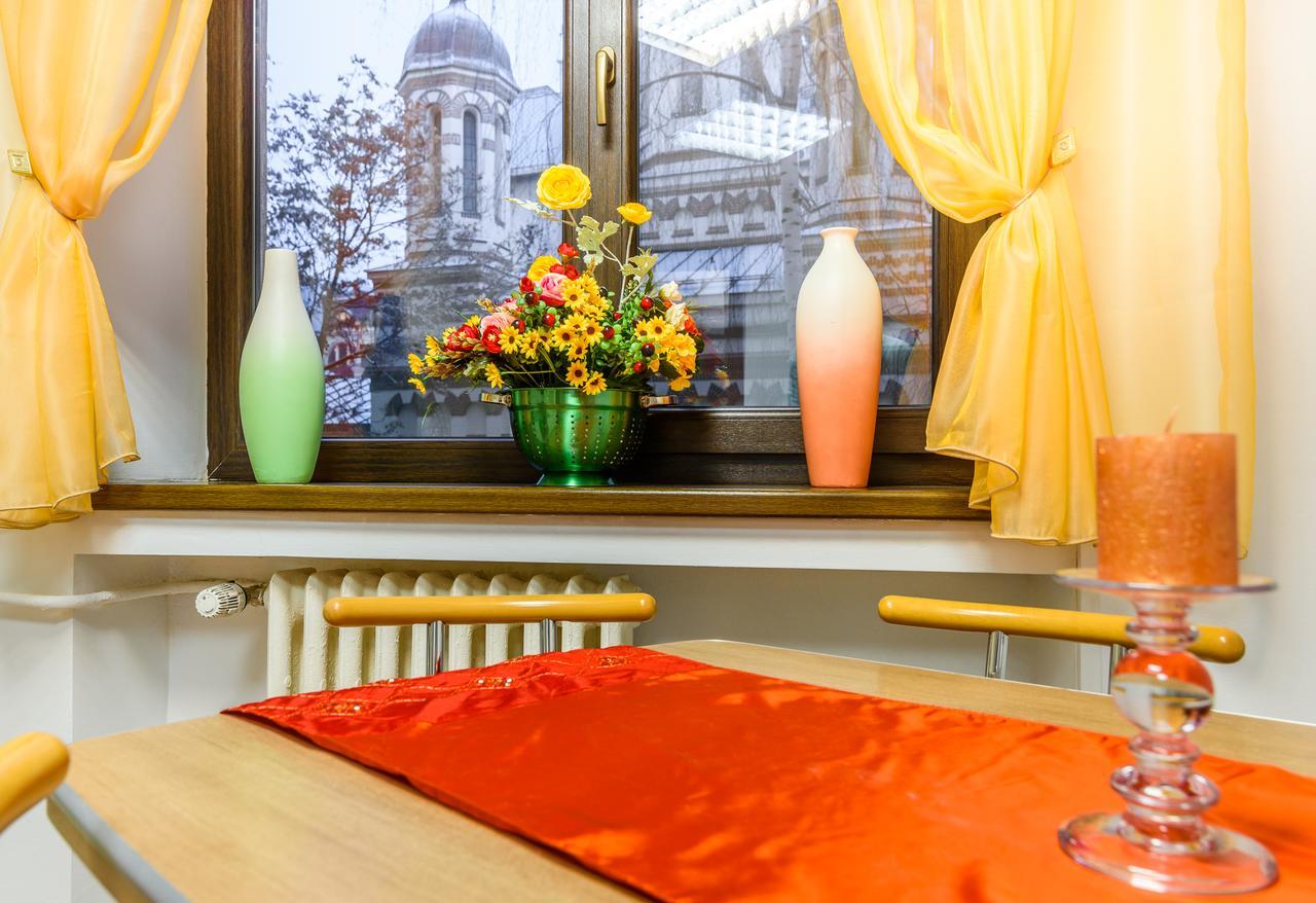 Bucharest Pedestrian Old Town 3 Bedrooms By Orchid Garden エクステリア 写真