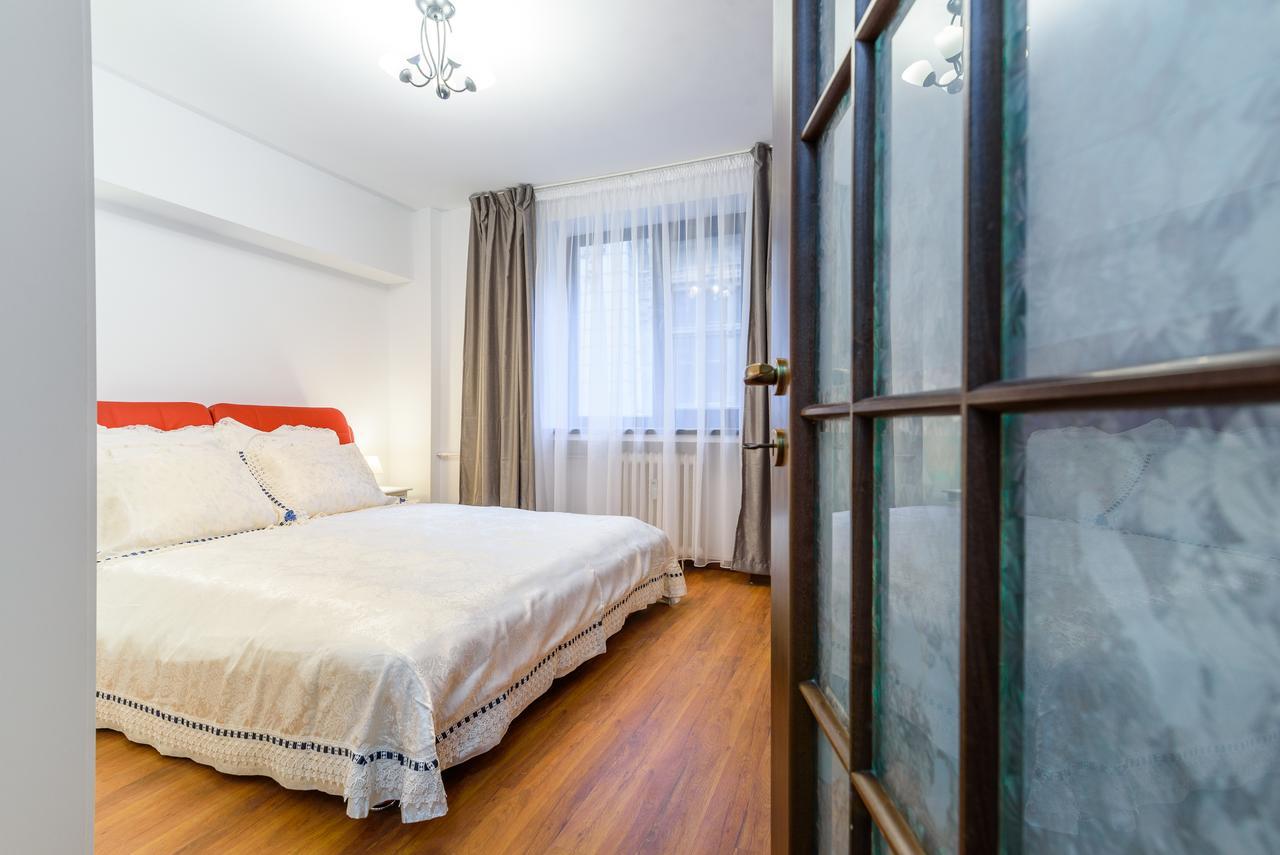 Bucharest Pedestrian Old Town 3 Bedrooms By Orchid Garden エクステリア 写真