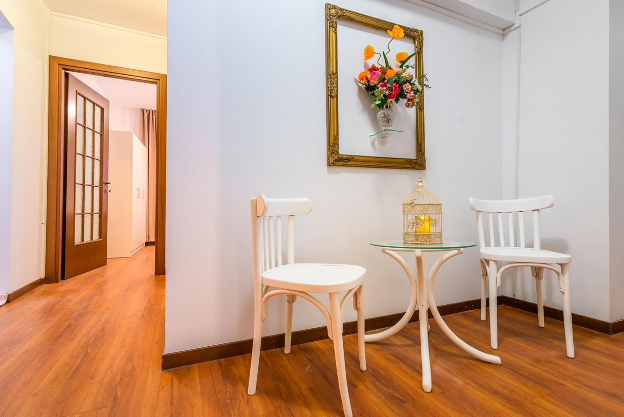 Bucharest Pedestrian Old Town 3 Bedrooms By Orchid Garden エクステリア 写真