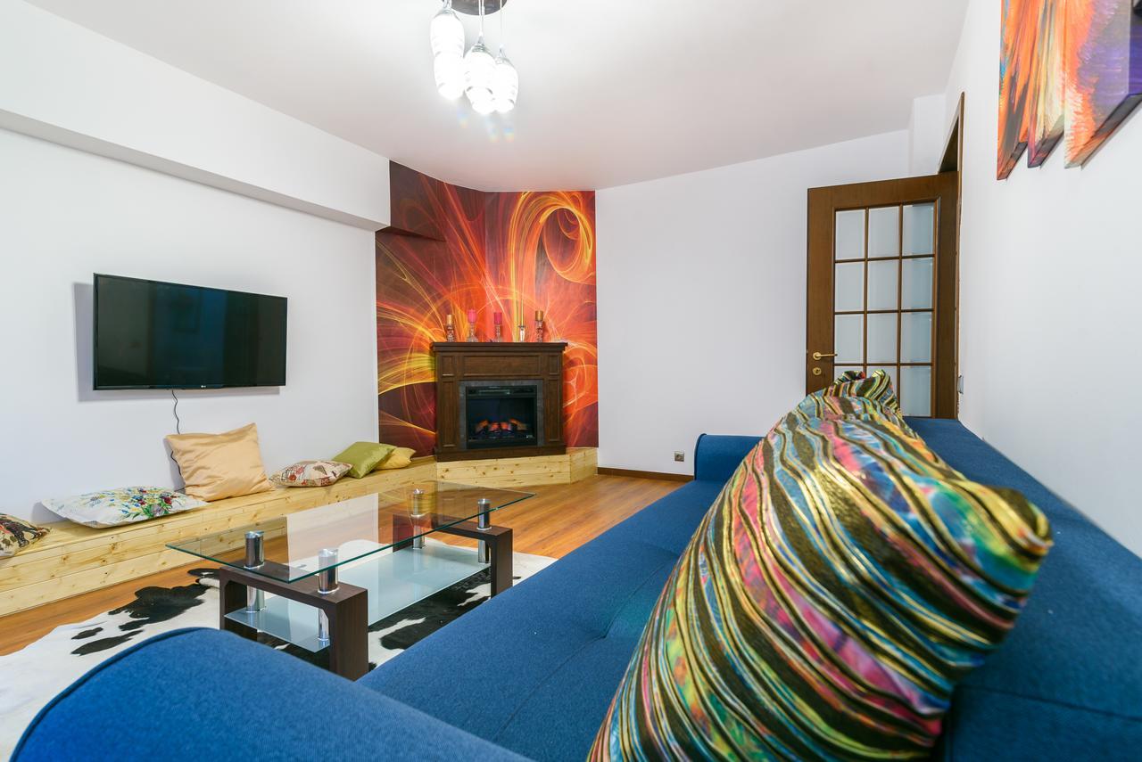 Bucharest Pedestrian Old Town 3 Bedrooms By Orchid Garden エクステリア 写真