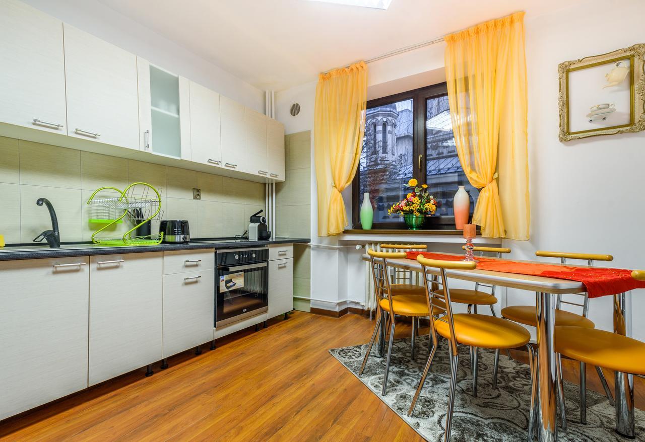Bucharest Pedestrian Old Town 3 Bedrooms By Orchid Garden エクステリア 写真